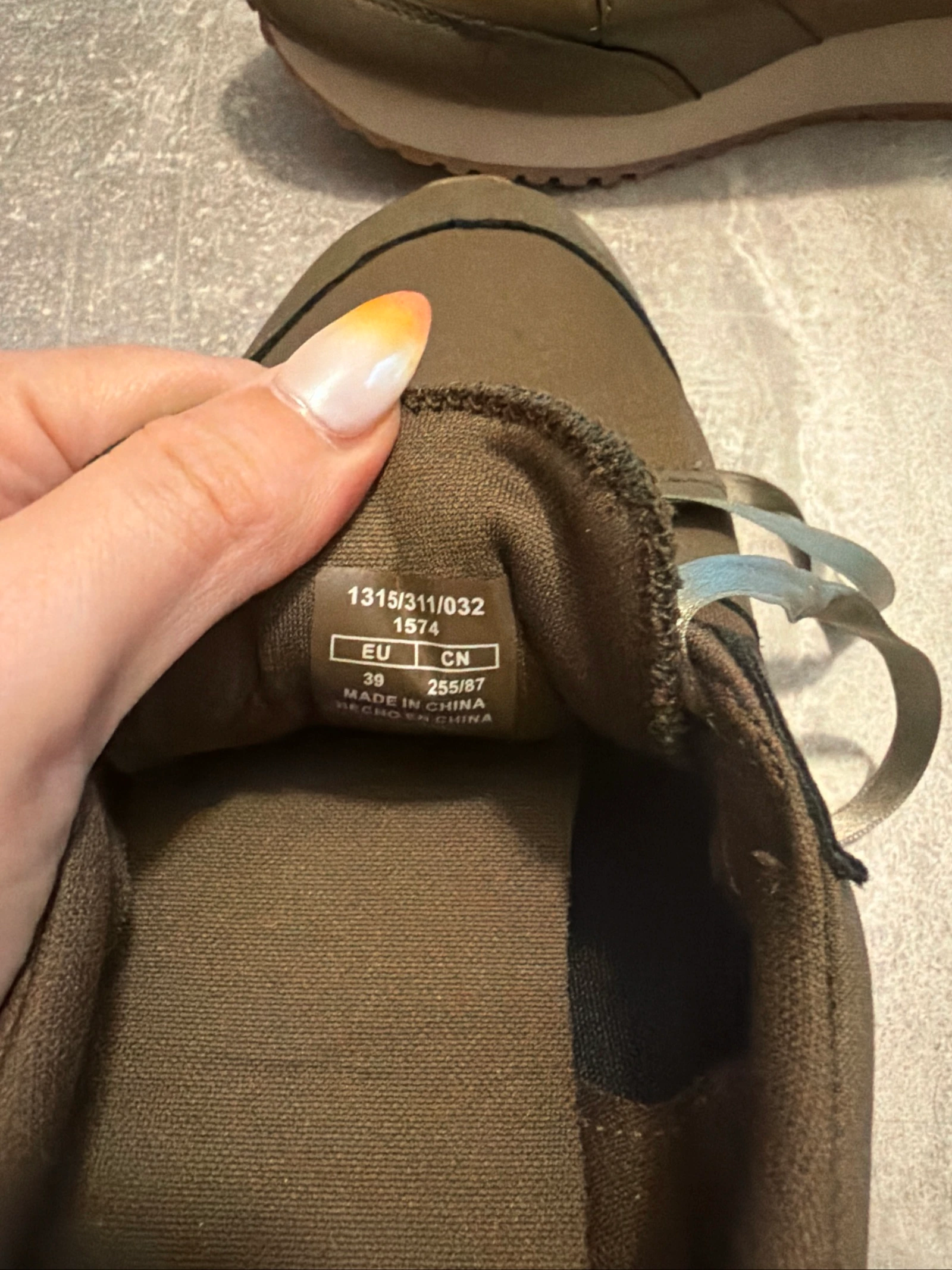 Chaussure pull&bear kaki taille 39 neuf – photo 5